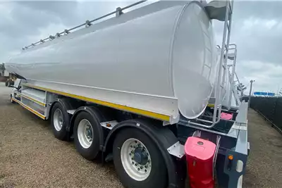GRW Fuel tanker 2015   49 000 Litres GRW Diesel Tanker 2015 for sale by Manmar Truck And Trailer | Truck & Trailer Marketplaces