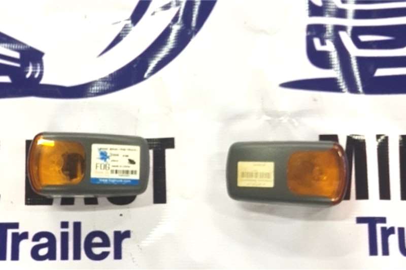 Mercedes Benz Truck spares and parts Truck lights Mercedes Axor Indicator for sale by Middle East Truck and Trailer   | Truck & Trailer Marketplace