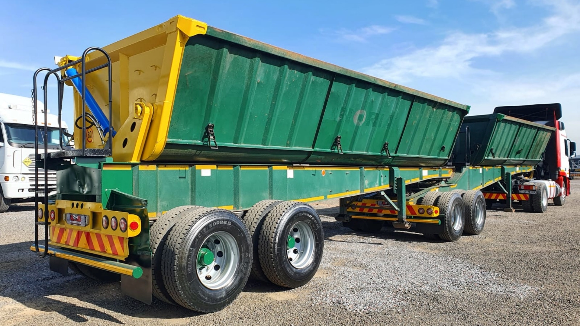 Top Trailer Trailers Side tipper TOP TRAILER 40 CUBE SIDE TIPPER 2013 for sale by ZA Trucks and Trailers Sales | Truck & Trailer Marketplaces
