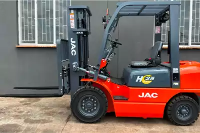 JAC Forklifts Diesel forklift cpcd25 2.5ton 4.5m full free 2023 for sale by JAC Forklifts | AgriMag Marketplace