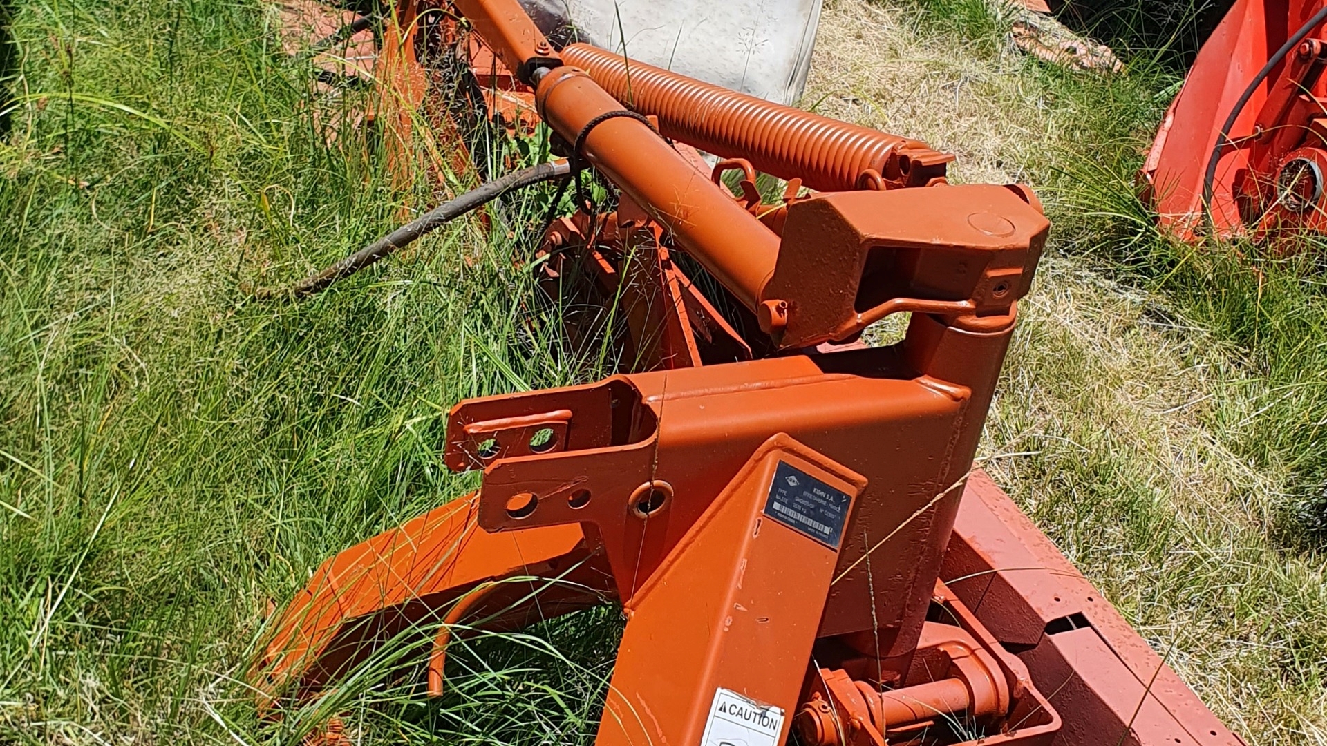 Kuhn Haymaking and silage Disc mowers Kuhn 6 disc mower for sale by Sturgess Agricultural | AgriMag Marketplace