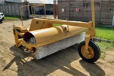 Other Macnay Mechanical Road Broom Sweeper for sale by Dirtworx | Truck & Trailer Marketplace