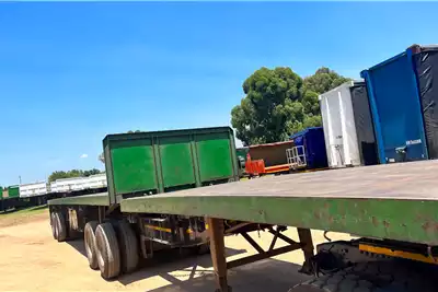 Hendred Trailers Flat deck SUPER LINK FLAT DECK 2006 for sale by Pomona Road Truck Sales | Truck & Trailer Marketplaces