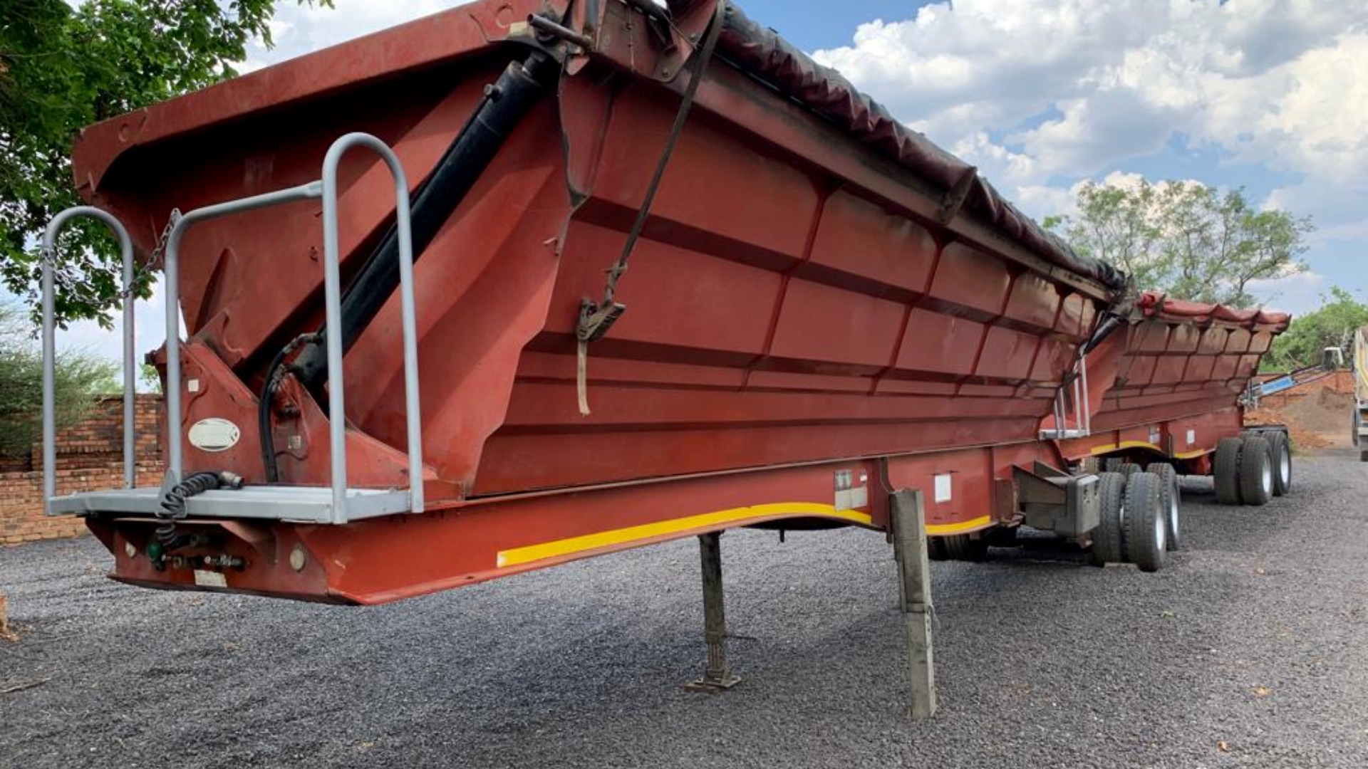 SA Truck Bodies Trailers Side tipper Link 2014 for sale by HVR Turbos  | Truck & Trailer Marketplaces