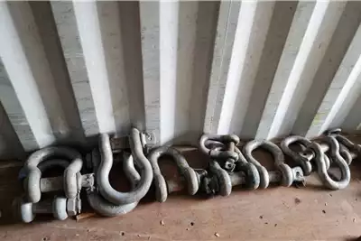 Machinery spares VARIOUS SHACKLES (1.5TON TO 85 TON) for sale by WCT Auctions Pty Ltd  | Truck & Trailer Marketplace