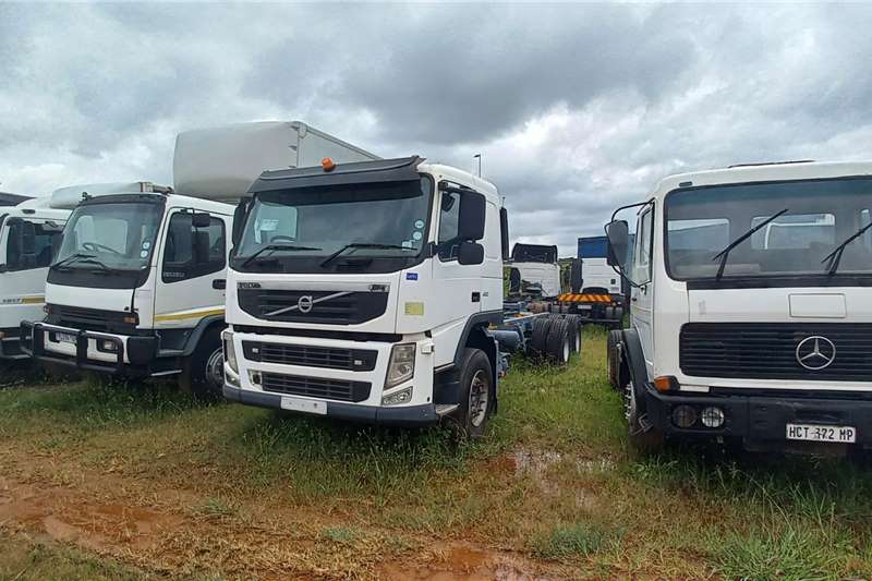 Renault Truck tractors Double axle fm400 for sale by AAG Motors | Truck & Trailer Marketplace