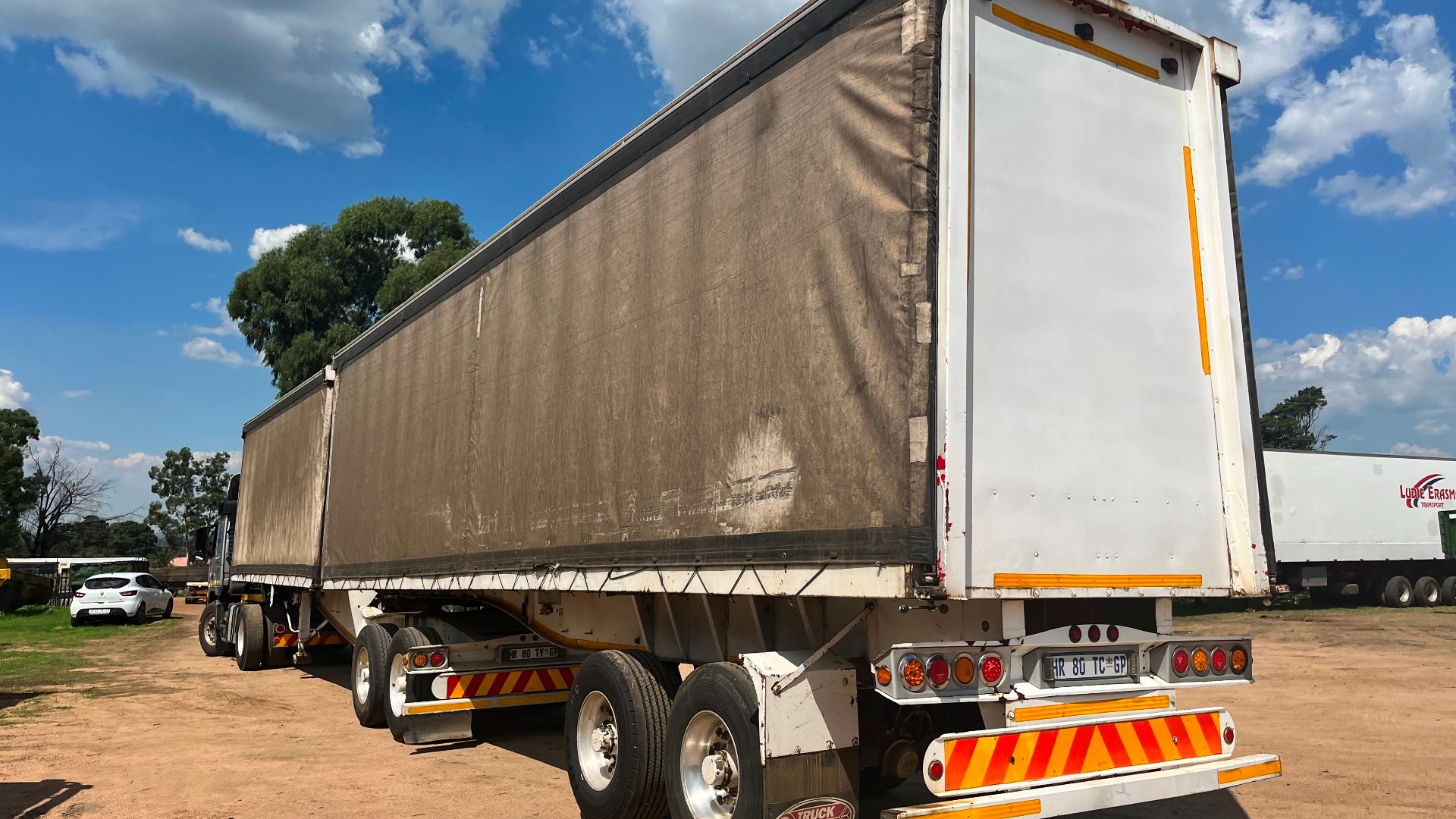 SA Truck Bodies Trailers Tautliner SUPER LINK TAUTLINER 2012 for sale by Pomona Road Truck Sales | Truck & Trailer Marketplaces