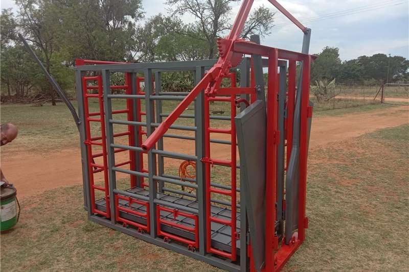 Livestock handling equipment in [region] on AgriMag Marketplace