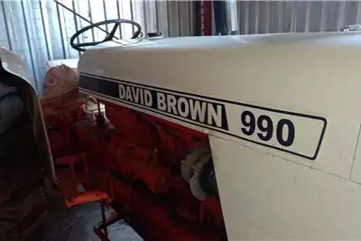 Tractors DAVID BROWN 990