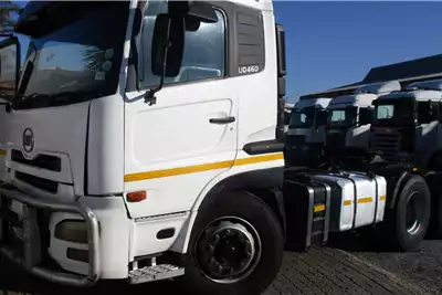 Truck UD 460 Nissan 2010