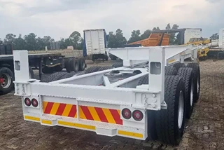 TOHF Trailers Skeletal TRI AXLE EXTENDABLE 2018 for sale by Wimbledon Truck and Trailer | AgriMag Marketplace