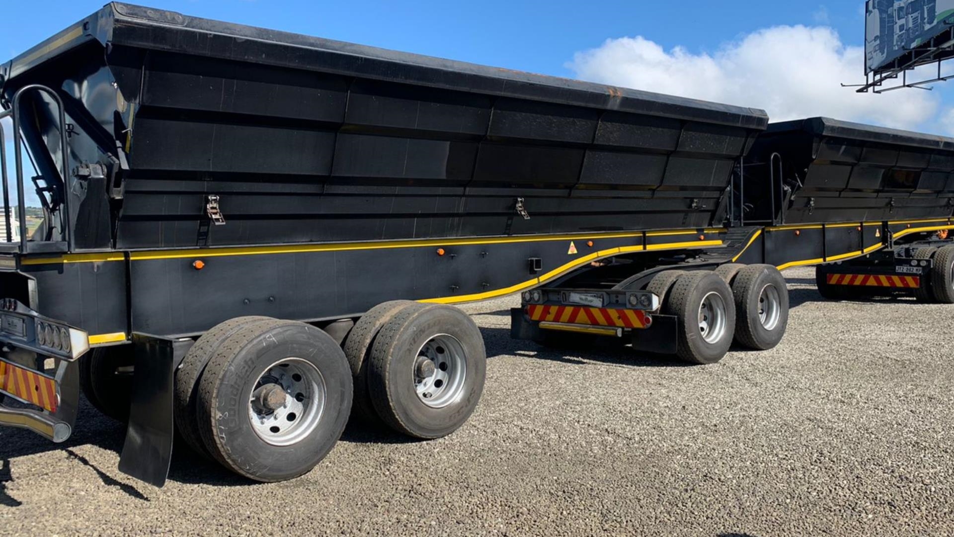 SA Truck Bodies Trailers 2016 SA Truck Bodies 40m3 Interlink Side Tipper 2016 for sale by Truck and Plant Connection | Truck & Trailer Marketplaces