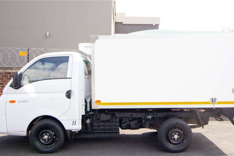 [make] Commercial Equipment on offer in South Africa on Truck & Trailer Marketplaces