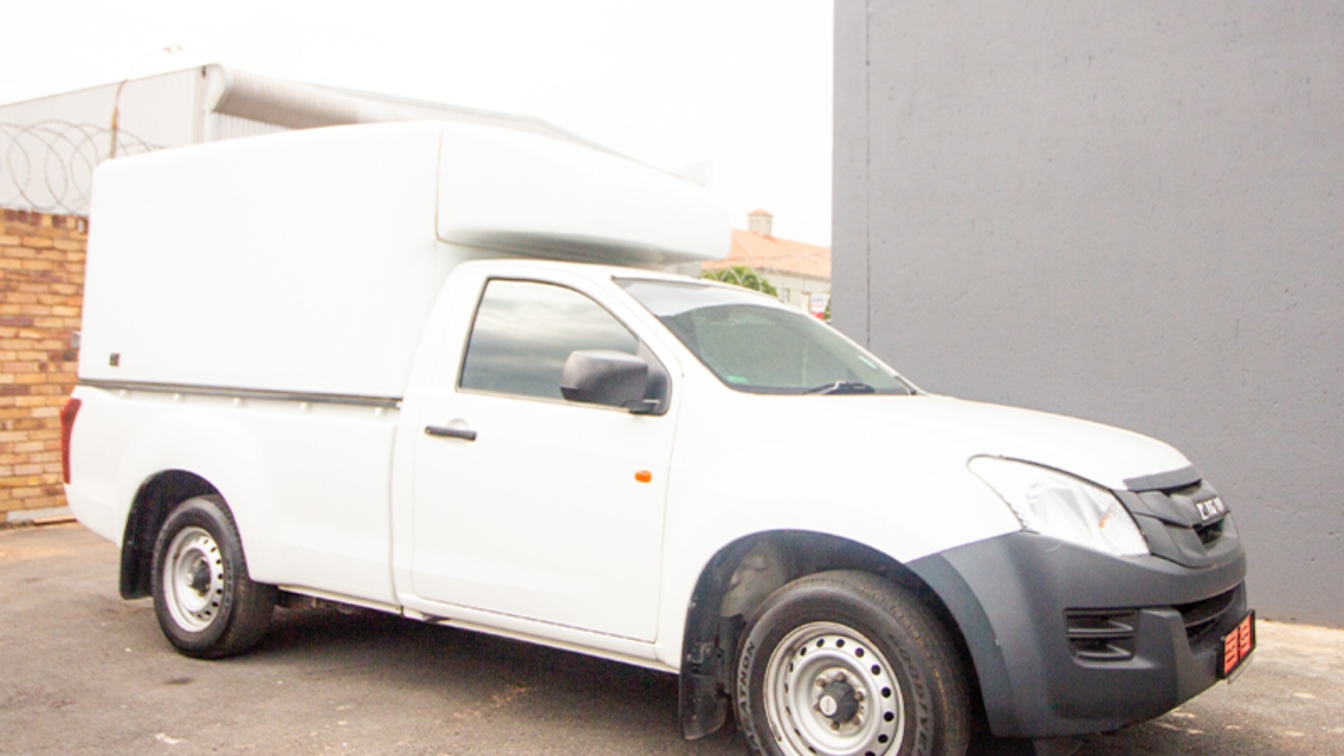 Isuzu LDVs & panel vans KB250 D FLEETSIDE S/C 2015 for sale by S4 Auto | Truck & Trailer Marketplaces