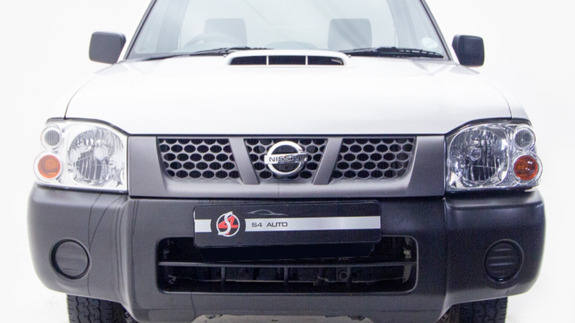 Nissan LDVs & panel vans NP300 2.5TDI 2020 for sale by S4 Auto | Truck & Trailer Marketplaces