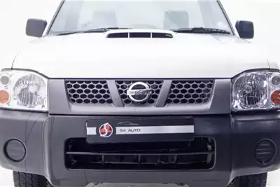 Nissan LDVs & panel vans NP300 2.5TDI 2020 for sale by S4 Auto | Truck & Trailer Marketplaces