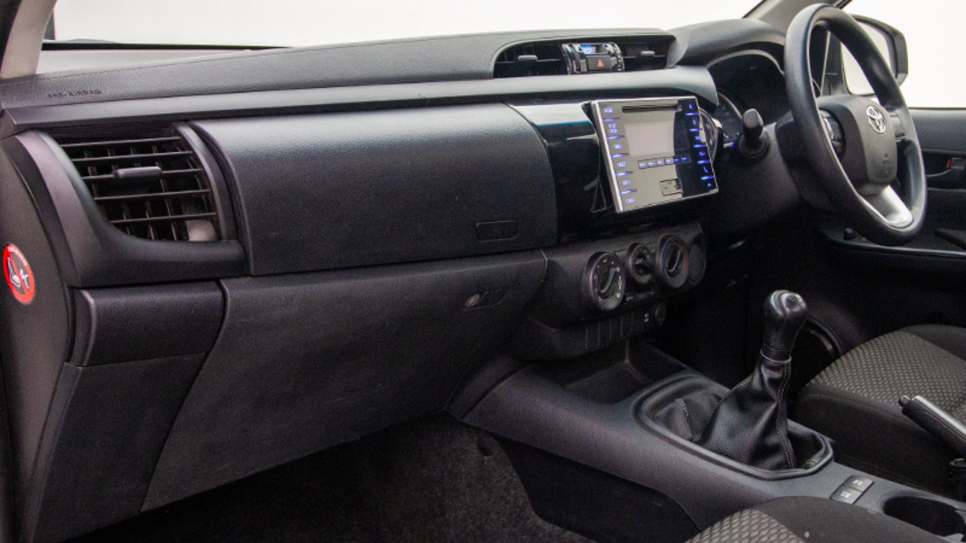 Toyota LDVs & panel vans HILUX 2.4GD 6 SRX RB 2017 for sale by S4 Auto | Truck & Trailer Marketplaces