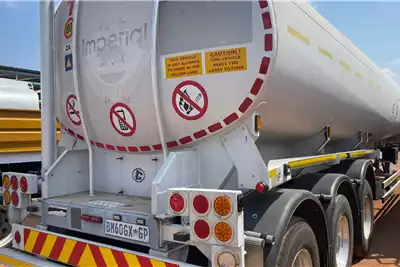 Tank Clinic Fuel tanker 2011 for sale by SA North Truck And Trailer | Truck & Trailer Marketplaces