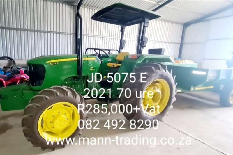 Tractors 2WD tractors John Deere 5075 E tractor 2021