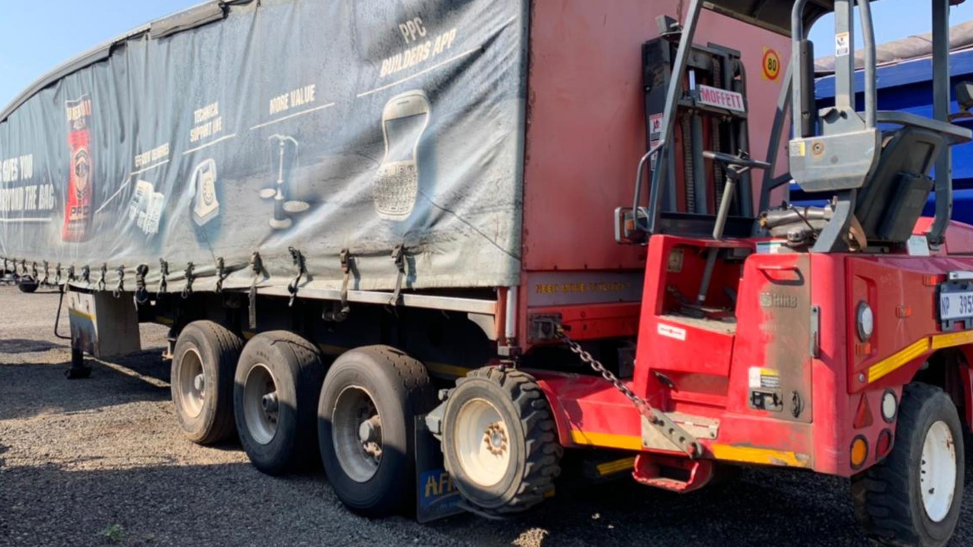 Afrit Trailers 2013 Afrit Tri Axle Tautliner 2013 for sale by Truck and Plant Connection | Truck & Trailer Marketplaces