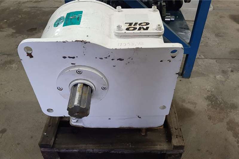 Other Attachments Conveyor Gearbox Drive Worm drive gearbox for sale by Dirtworx | AgriMag Marketplace
