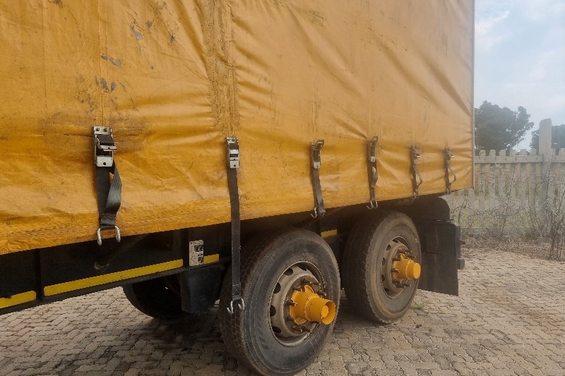 Henred Trailers Drawbar 10.5 DRAWBAR TAUTLINER 2010 for sale by Wimbledon Truck and Trailer | Truck & Trailer Marketplaces