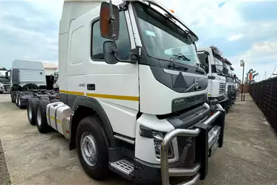 Truck Tractors FMX 440 Volvo 2015
