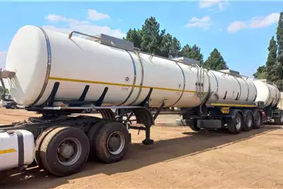 Milk Tanker GRW Engineering Tri-Axle 2016