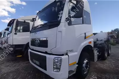 Truck Tractors 33-420 2019
