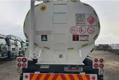 Tank Clinic Trailers Fuel tanker TANK CLINIC 49 000L TRI AXLE FUEL TANKER 2013 for sale by ZA Trucks and Trailers Sales | Truck & Trailer Marketplaces