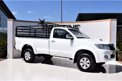 Toyota LDVs & panel vans Hilux 3.0 D 4D Raider 4x4 Single Cab 2014 for sale by Pristine Motors Trucks | Truck & Trailer Marketplaces
