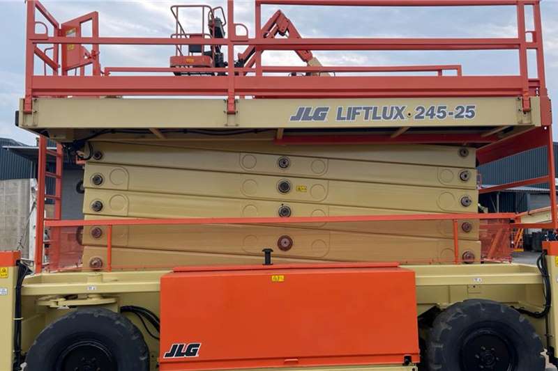 Scissor lifts in South Africa on Truck & Trailer Marketplace