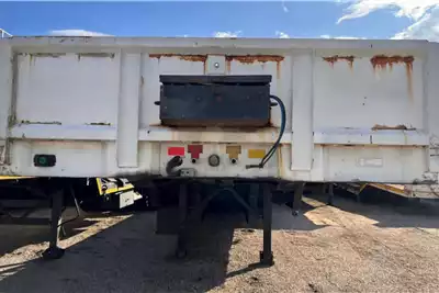 Henred Trailers Henred fruehauf 2014 for sale by Manmar Truck And Trailer | Truck & Trailer Marketplaces