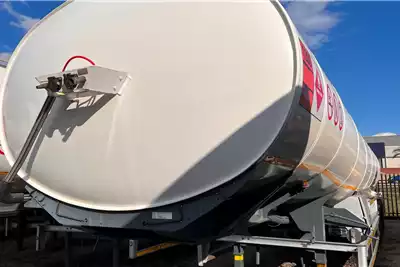 GRW Trailers 2015 GRW Engineering fuel Tanker 2015 for sale by Manmar Truck And Trailer | Truck & Trailer Marketplaces