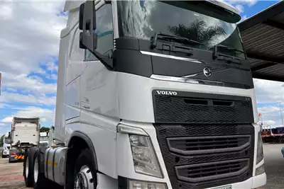 Truck Volvo FH 440 2015