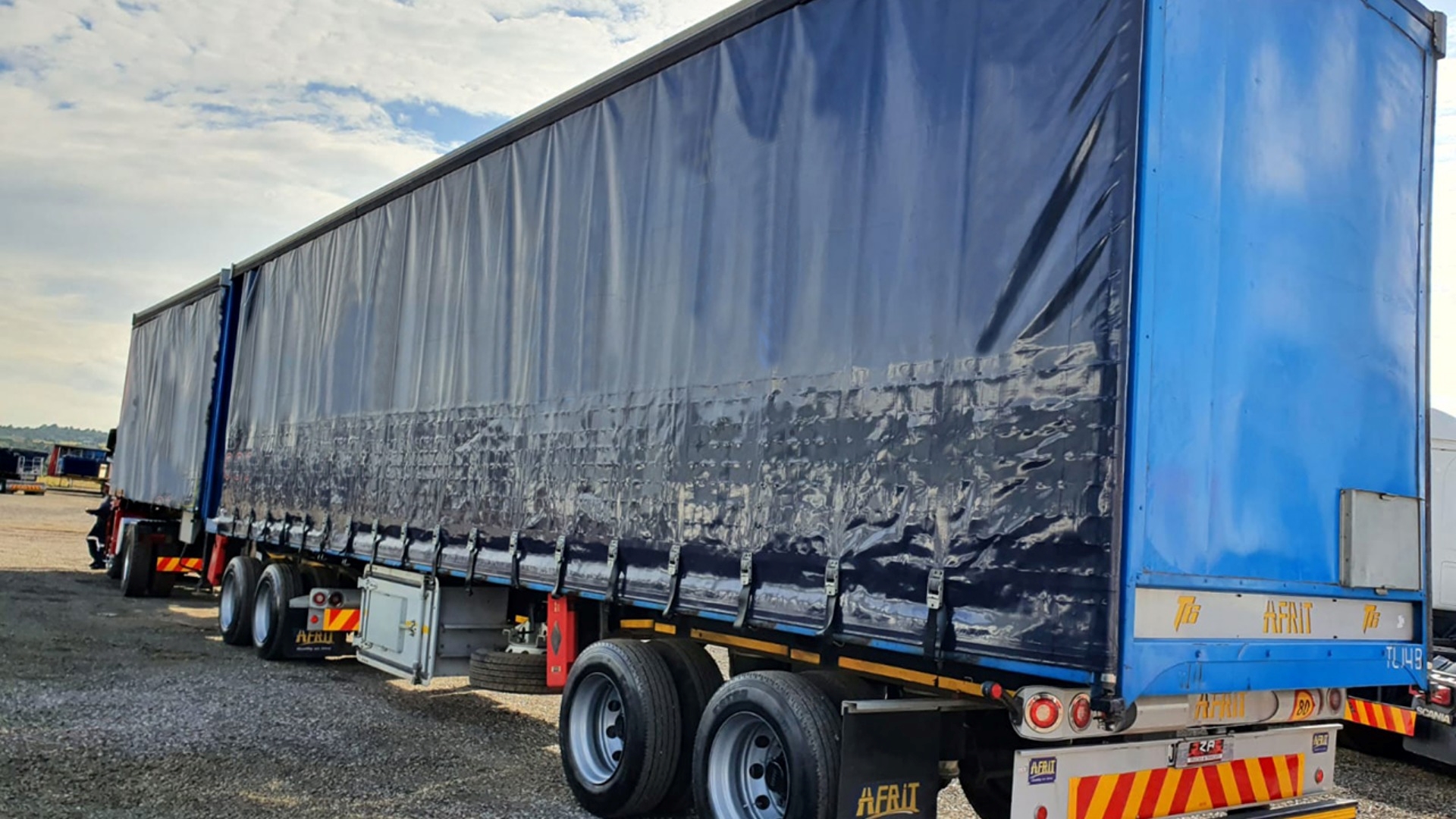 Afrit Trailers Tautliner AFRIT VOLUMAX TAUTLINER 2020 for sale by ZA Trucks and Trailers Sales | Truck & Trailer Marketplaces