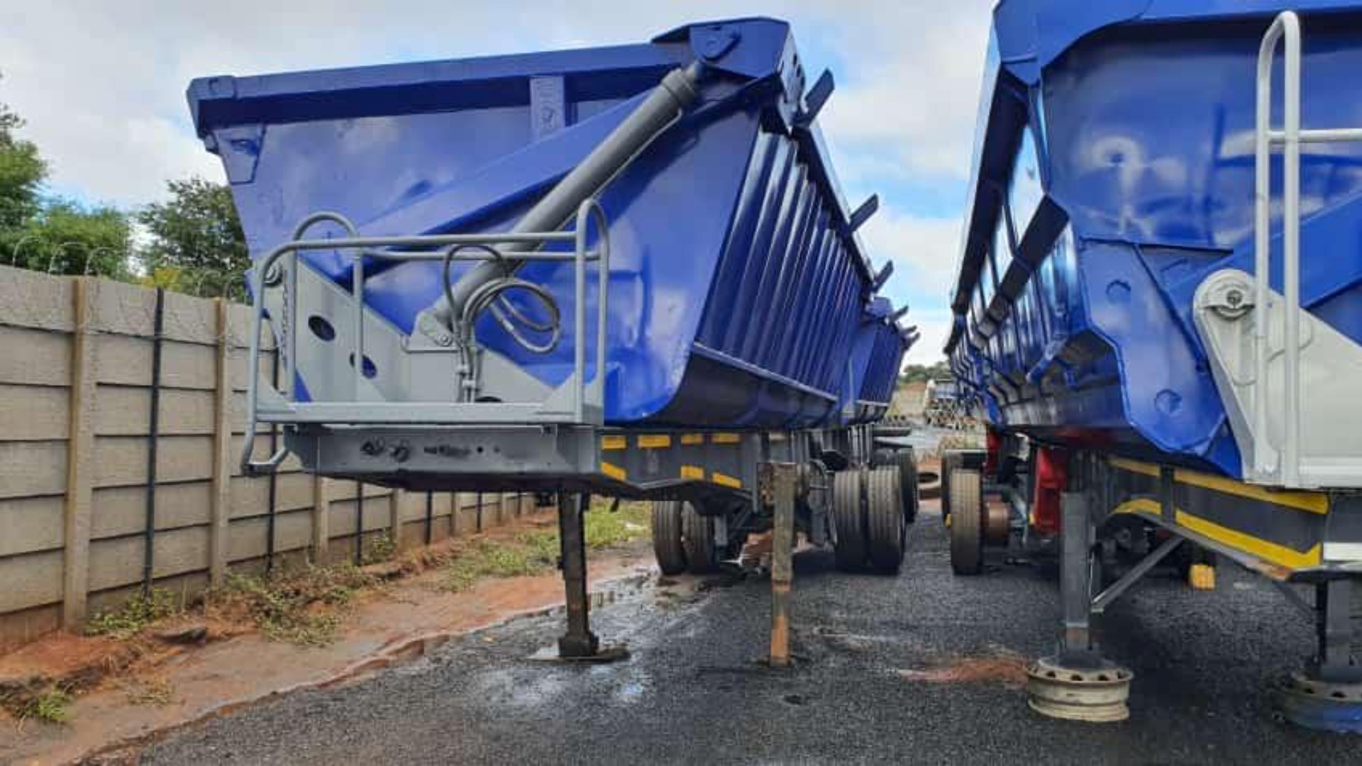 Top Trailer Trailers Side tipper BPW Axles 2014 for sale by Dynamic Asset and Plant | Truck & Trailer Marketplaces