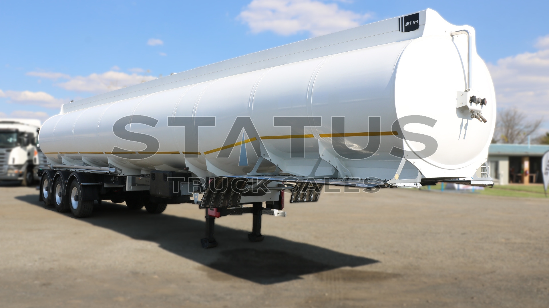 Henred Fuel tanker Henred Fruehauf 50000L Fuel Tanker 2016 for sale by Status Truck Sales | Truck & Trailer Marketplaces