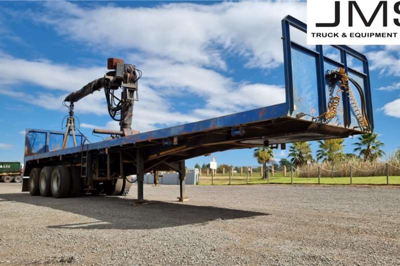 Hendred Trailers Hendred Fruehauf Tri Axle 1982 for sale by JMS Truck and equipment sales | Truck & Trailer Marketplaces