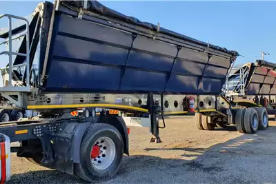 Afrit Trailers Side tipper AFRIT 45CUBE SIDE TIPPER 2018 for sale by ZA Trucks and Trailers Sales | Truck & Trailer Marketplaces