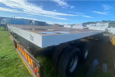 Paramount Trailers Superlink Paramount Flatdeck Superlink 2008 for sale by Truck Logistic | Truck & Trailer Marketplaces