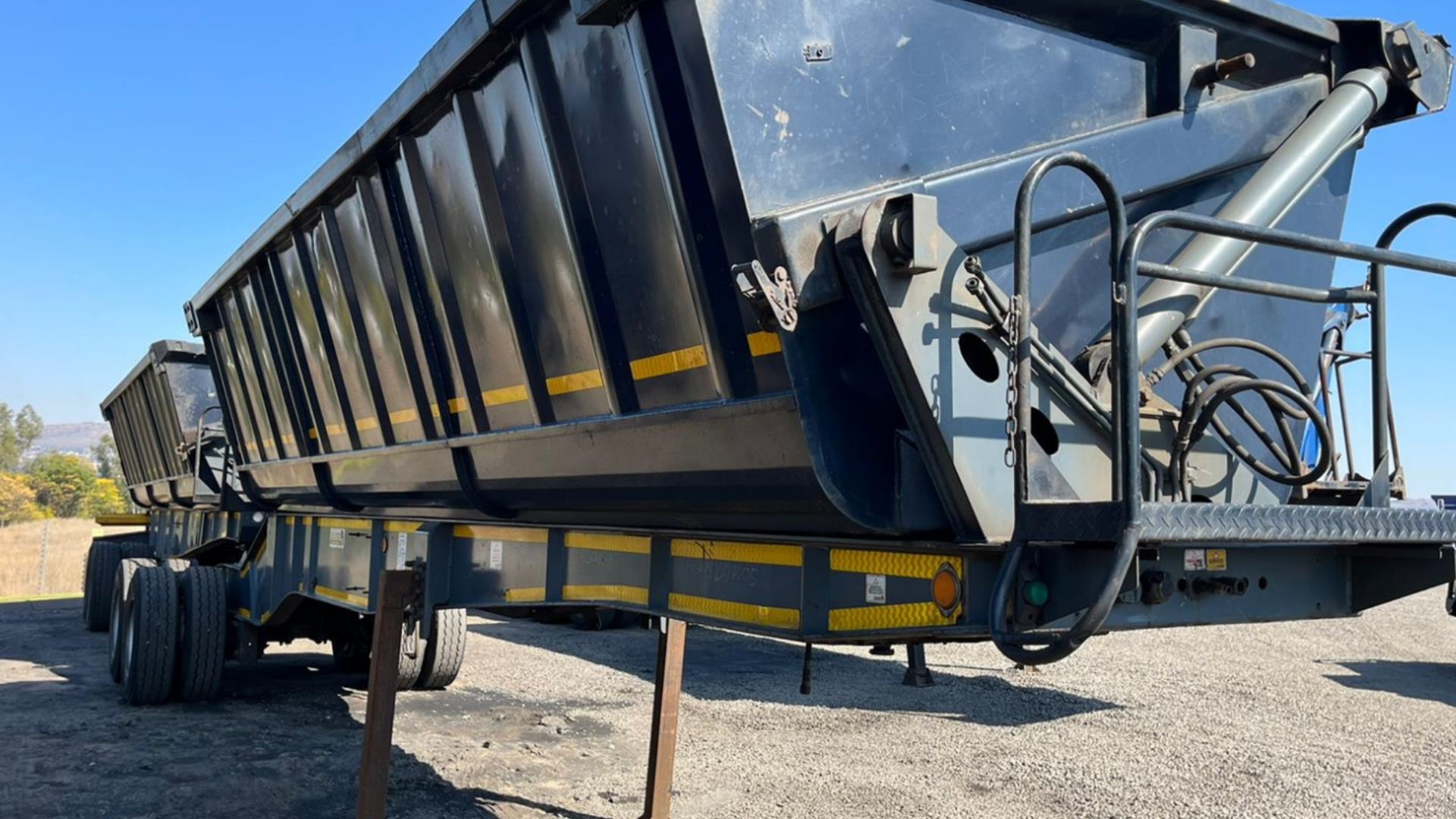 Top Trailer Trailers 2014 Top Trailer 40m3 2014 for sale by Truck and Plant Connection | Truck & Trailer Marketplaces
