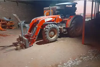 Tractors Massey Ferguson 4708 2017
