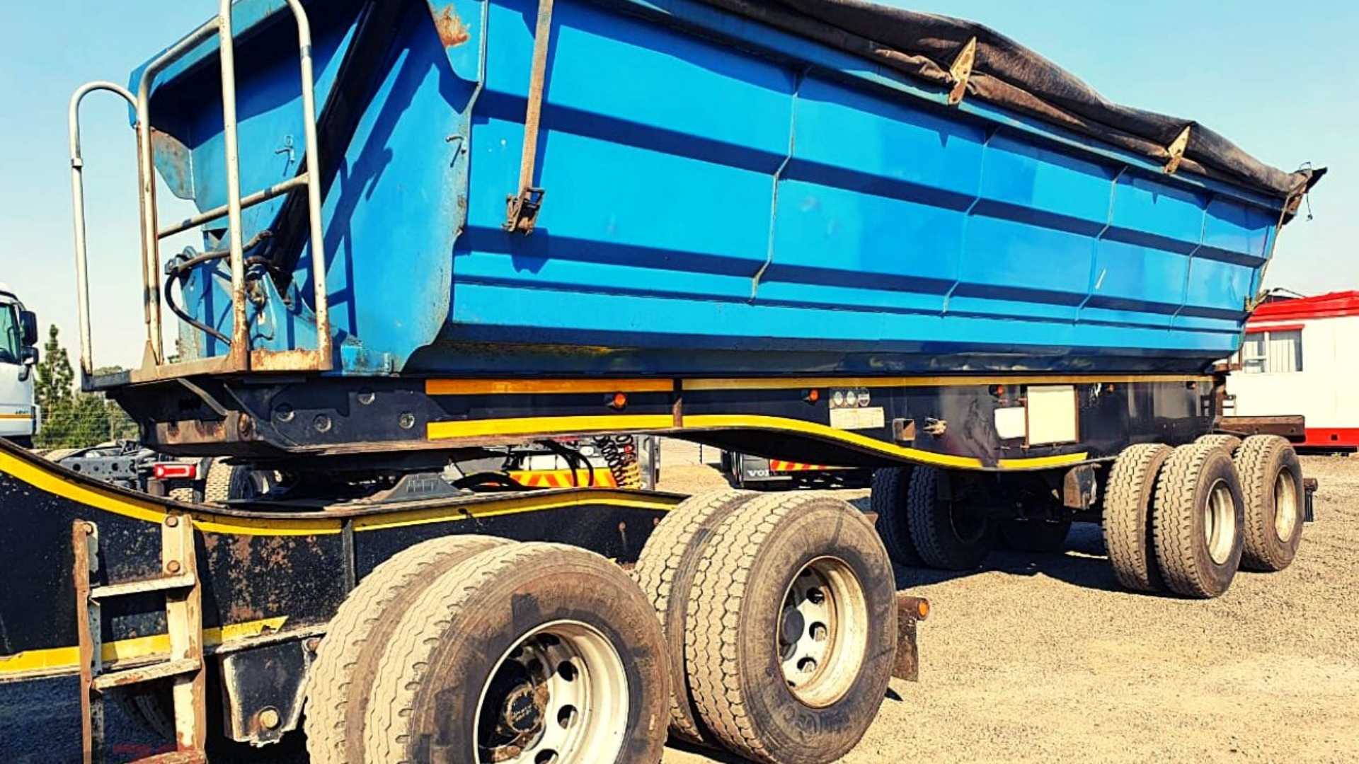 SA Truck Bodies Trailers Side tipper SATB 45 CUBE SIDE TIPPER 2015 for sale by ZA Trucks and Trailers Sales | Truck & Trailer Marketplaces