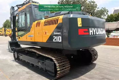 Excavators Robex R210 Hydraulic Excavator 2021