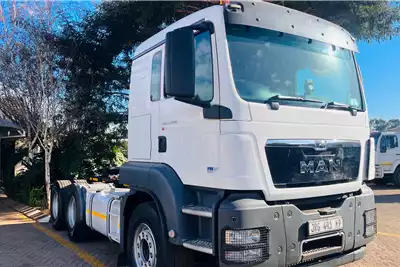 Truck Tractors TGS 27-440 2019