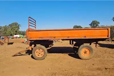Agricultural Trailers 4 wheel sleepwa met kante