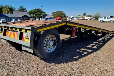 Trailers BUSAF BAUER SINGLE AXLE CONTAINER TRAILER for sale by WCT Auctions Pty Ltd  | Truck & Trailer Marketplace