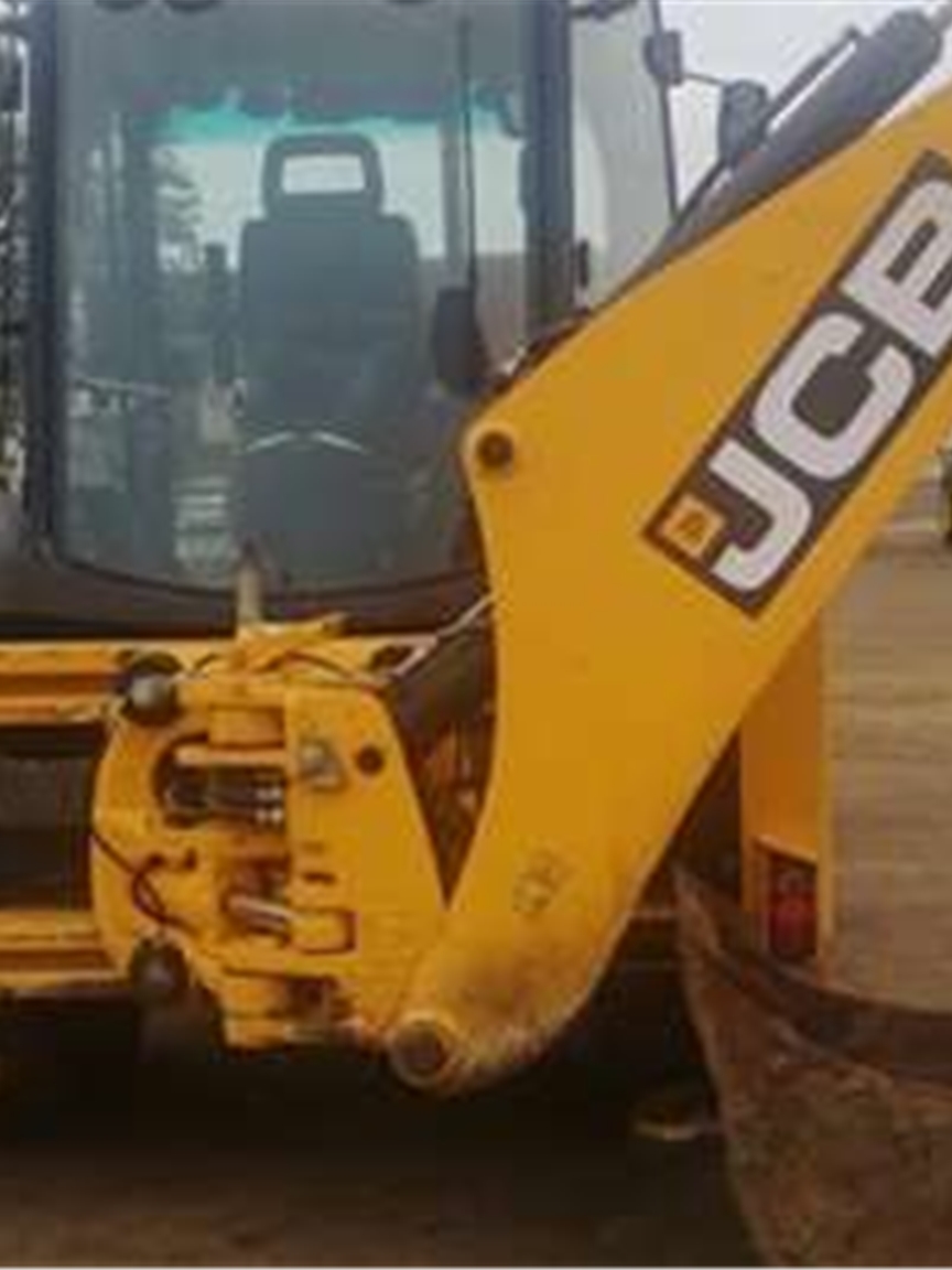 JCB Loaders 3CX 2017 for sale by Senwes Kroonstad | Truck & Trailer Marketplaces