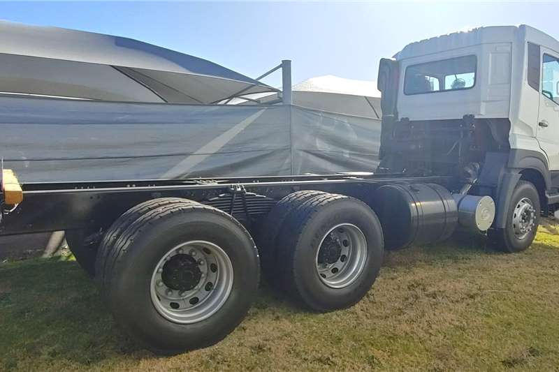 [condition] Skip bin loader trucks in [region] on Truck & Trailer Marketplace